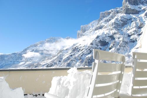 Haus Cristal - 1441m in Leukerbad, Schweiz