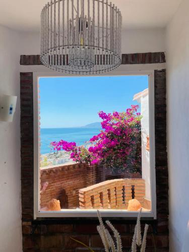 One-Bedroom Apartment with Sea View