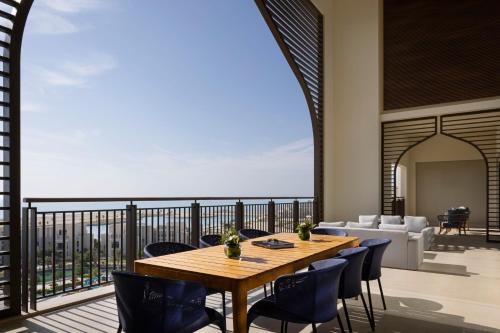 Балкон/тераса, Jumeirah Gulf of Bahrain in Belajal Jazair