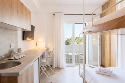 Mykonaki Hotel – Ano Mera, UT