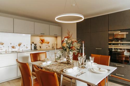 Konyha, Blumen(t)raum - Ferienwohnung in Karlsruhe in Külváros
