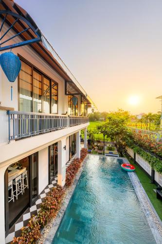 . Lavini Hoian Boutique Villa