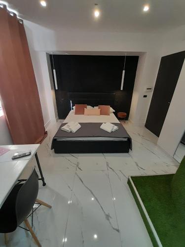 Tiffany's Boutique Suite & Residence Room Type - Double Room