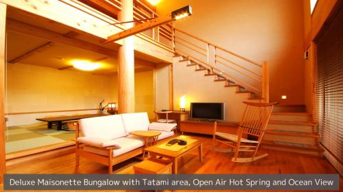 Deluxe Maisonette Bungalow with Tatami area with Open-Air Hot Spring Bath and Ocean View