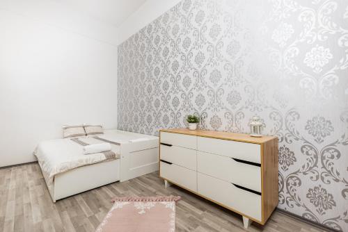 Real Apartments Semmelweis - image 13