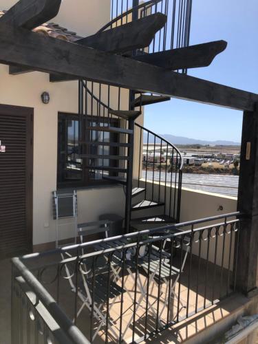 Nuri Palomares in Las Cunas