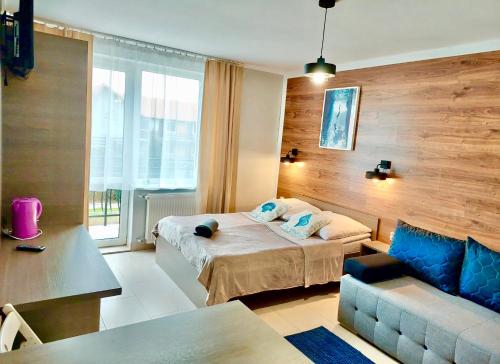 1 double bed, 1 sofa bed