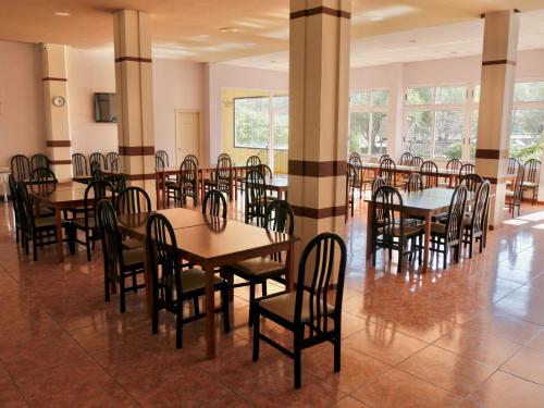 Toit ja joogid, Hotel Eumesa in Pontedeume