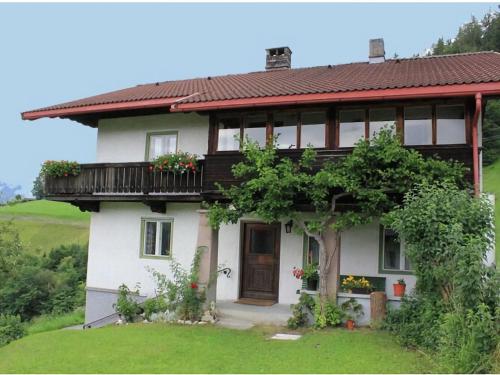 Chalet in Tyrol with Sauna and Ski Slopes in Brandenberg, Österreich