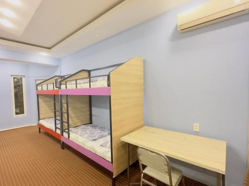 1 twin bed