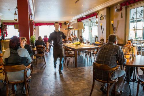 Restaurant, Hotel De Spaenjerd in Kinrooi