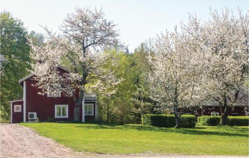 Зовнішній вигляд готелю, 3 Bedroom Lovely Home In Vetlanda in Ветланда