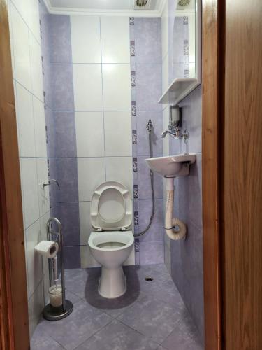 Two-Bedroom Apartment image 4