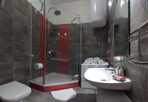 Stunning View Apartment - image 4