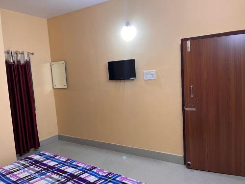 Shradharam Lodge in Balikuda Sahi