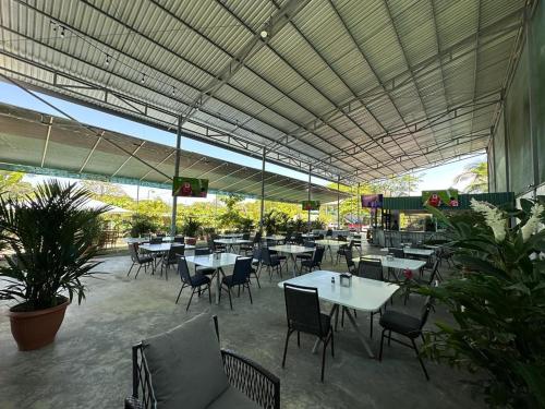 ห้องอาหาร, Hotel Cabinas el Tecal in อูบิตา