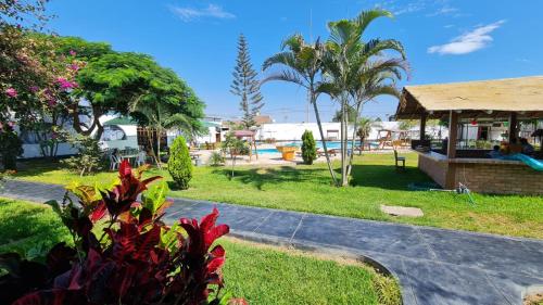 . Hospedaje El Cascabel