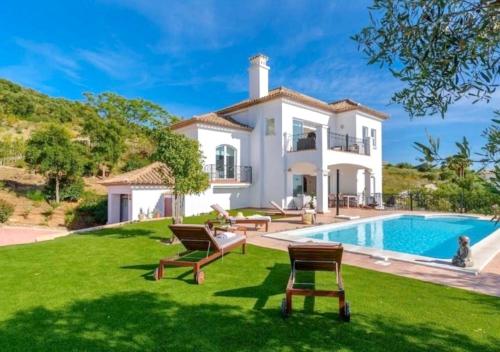 Villa exclusiva con piscina privada, La Tina Golf