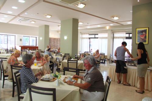 Saint Constantine Hotel - image 11
