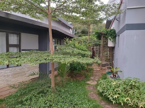 Aed, Shalakwe Hills-Inn Guesthouse Kasane in Kasane
