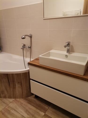 Vannas istaba, Apartmán Family s výhľadom na Choč (Apartman Family s vyhladom na Choc) in Lucki