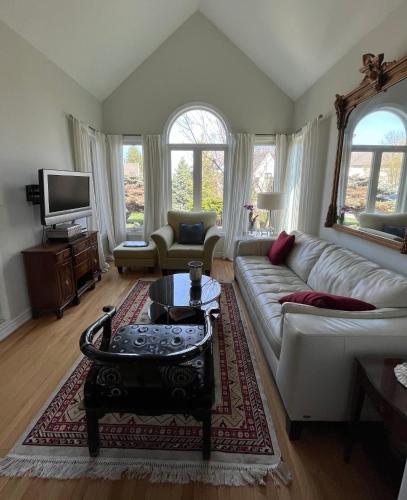 Lulu's Bed & Breakfast 4
