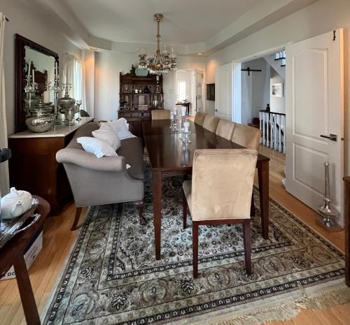Lulu's Bed & Breakfast 3