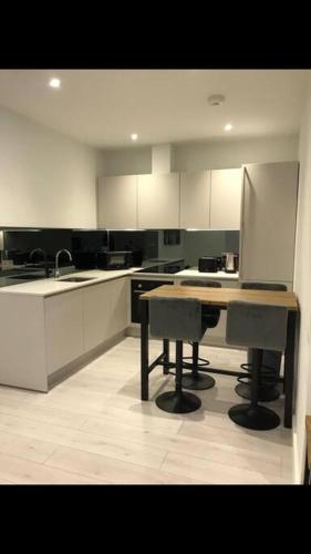 Stylish Camberley Apartment