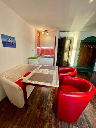 Apartments Trapula - image 5