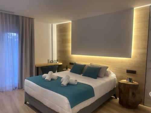 HOTEL LOTUS - main image