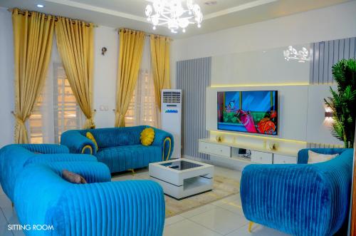 Td luxurious suites