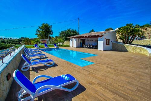 Rosalia - holiday home with panoramic view and private pool in Teluda, Teulada (fotografie 10)