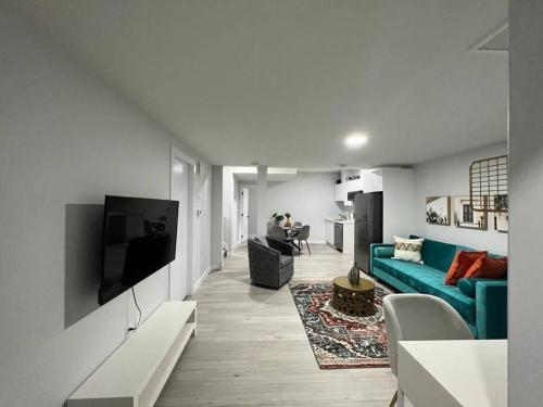 Beautiful furnished 2bedroom Basement suite