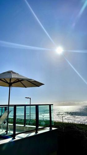 Apartamento completo, pe na areia e piscina