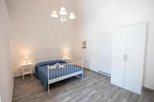  Room in BB - Palazzo dAquino - Large Double Room in Boscoreale