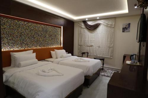 1 twin bed