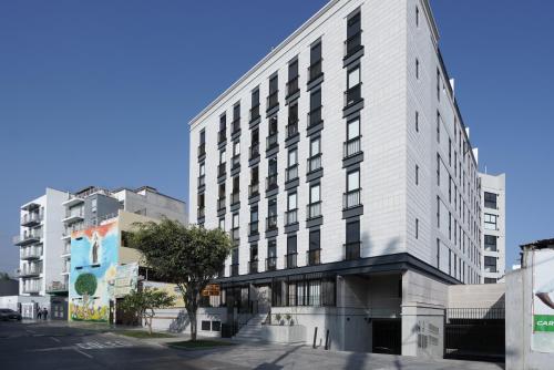 Unique New Studios with Private Outdoor Jacuzzi by GLOBALSTAY