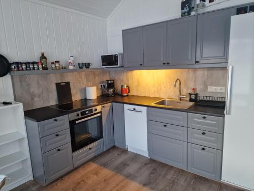 Iekārtas, Cottage - two bedrooms in Bolstadarhlid