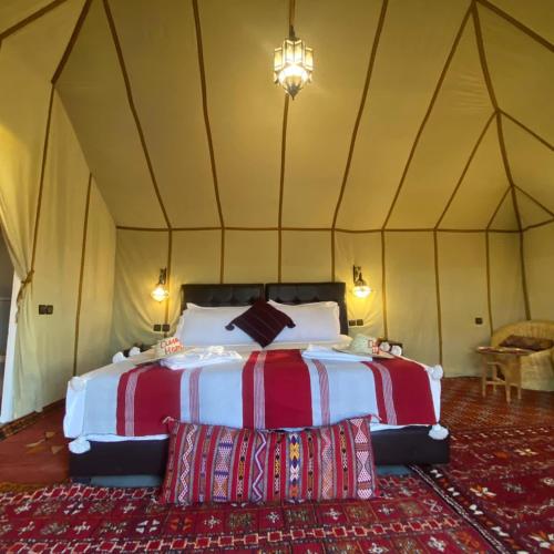 Merzouga heart camp