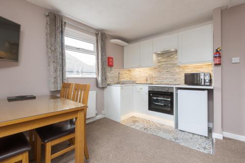 Beachcliffe Holiday Apartments - image 11