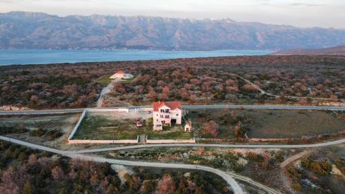 A szálláshely kívülről, Apartmani Niko in Kukljica