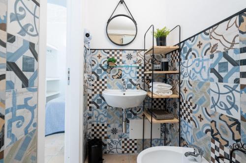 ห้องน้ำ, Vico di Ostuni Apartments by Typney in ออสตูนี่