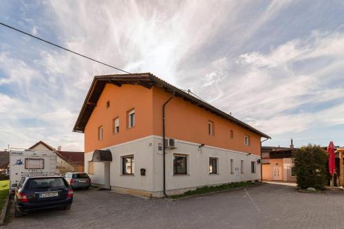Apartments Keber, Ljubljana (photo 8)