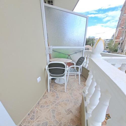 Double Room with Balcony image 10