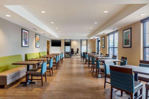 Comfort Inn & Suites Schenectady - Scotia in Schenectady, USA