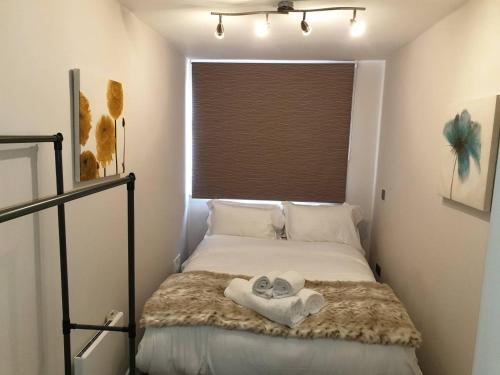 Birmingham Garnet 3-bedroom Apartment City Centre, Birmingham (photo 2)