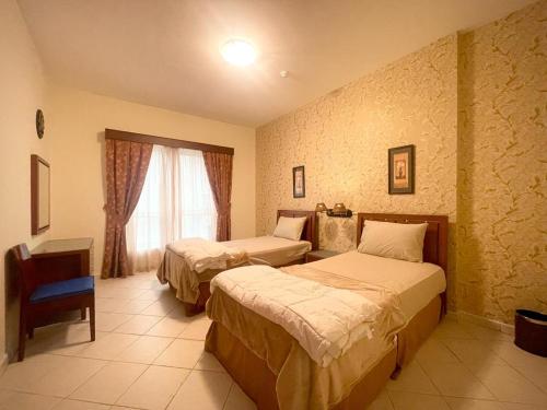 Lovely 2BR Al Deyafa, Dubai (photo 9)