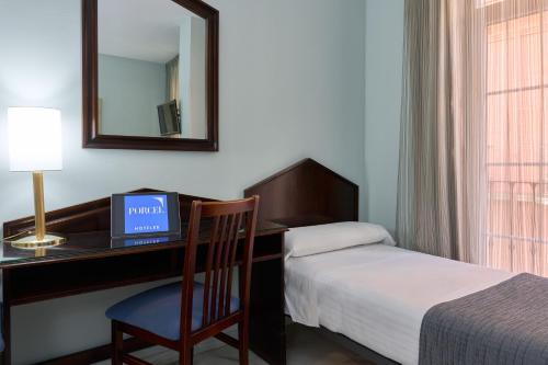 Hotel Navas - image 3