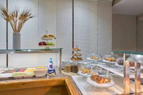 Hotel Navas - image 2