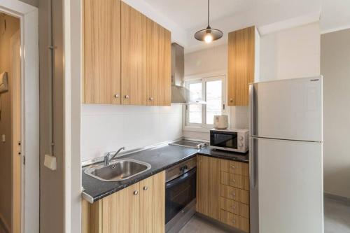 One-Bedroom Apartment image 10